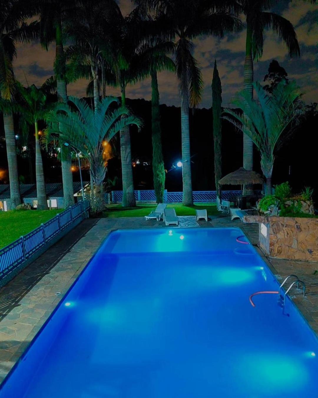 הוילה מוגי דס קרוזס Sitio Familia Do Juares מראה חיצוני תמונה