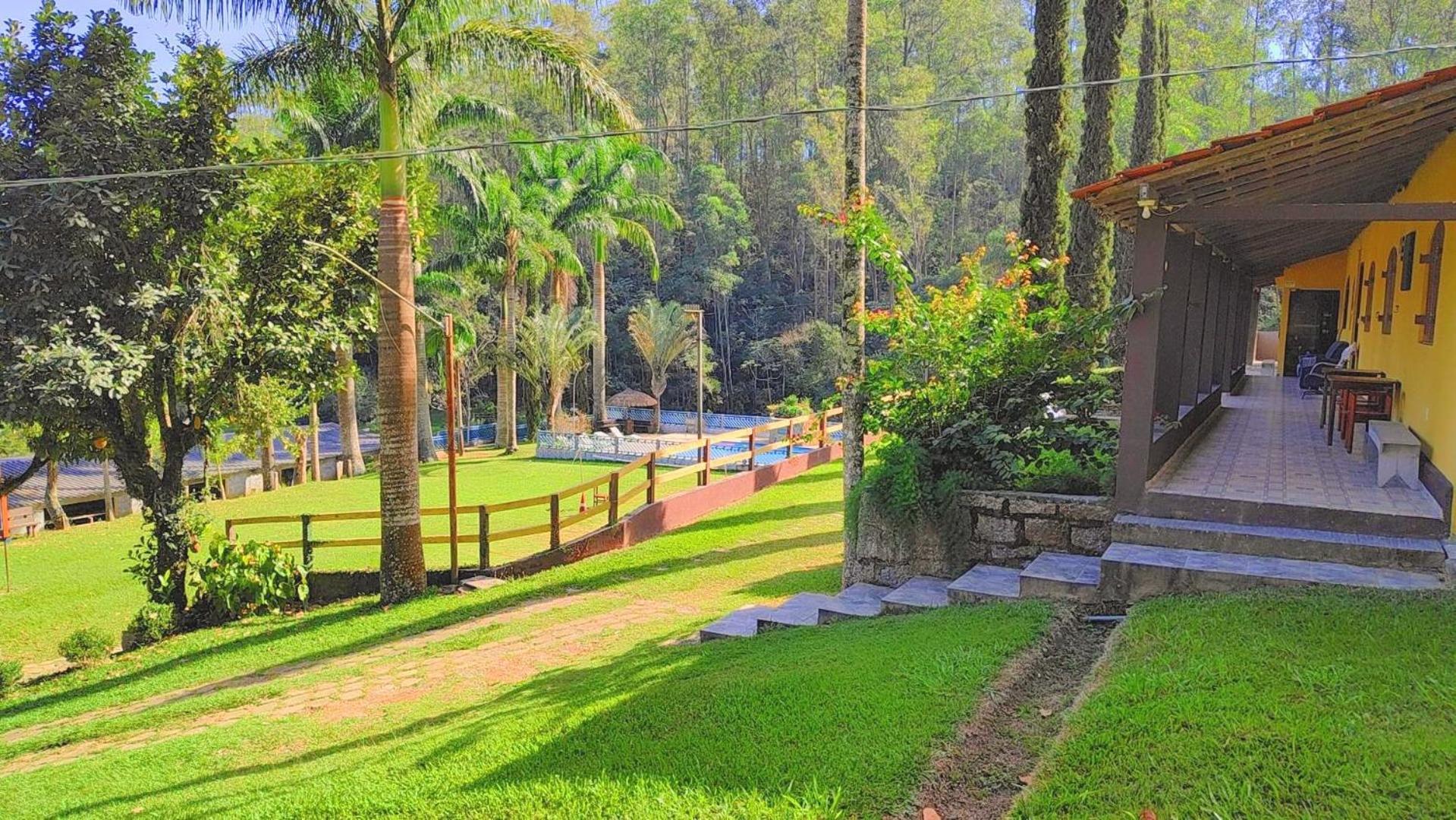 הוילה מוגי דס קרוזס Sitio Familia Do Juares מראה חיצוני תמונה